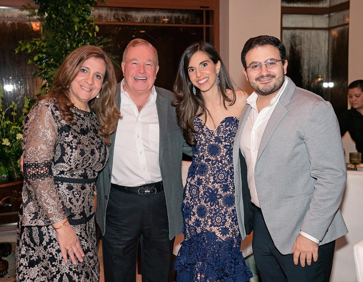 Jackie y Afif Dieck con Carol y José Zummar.