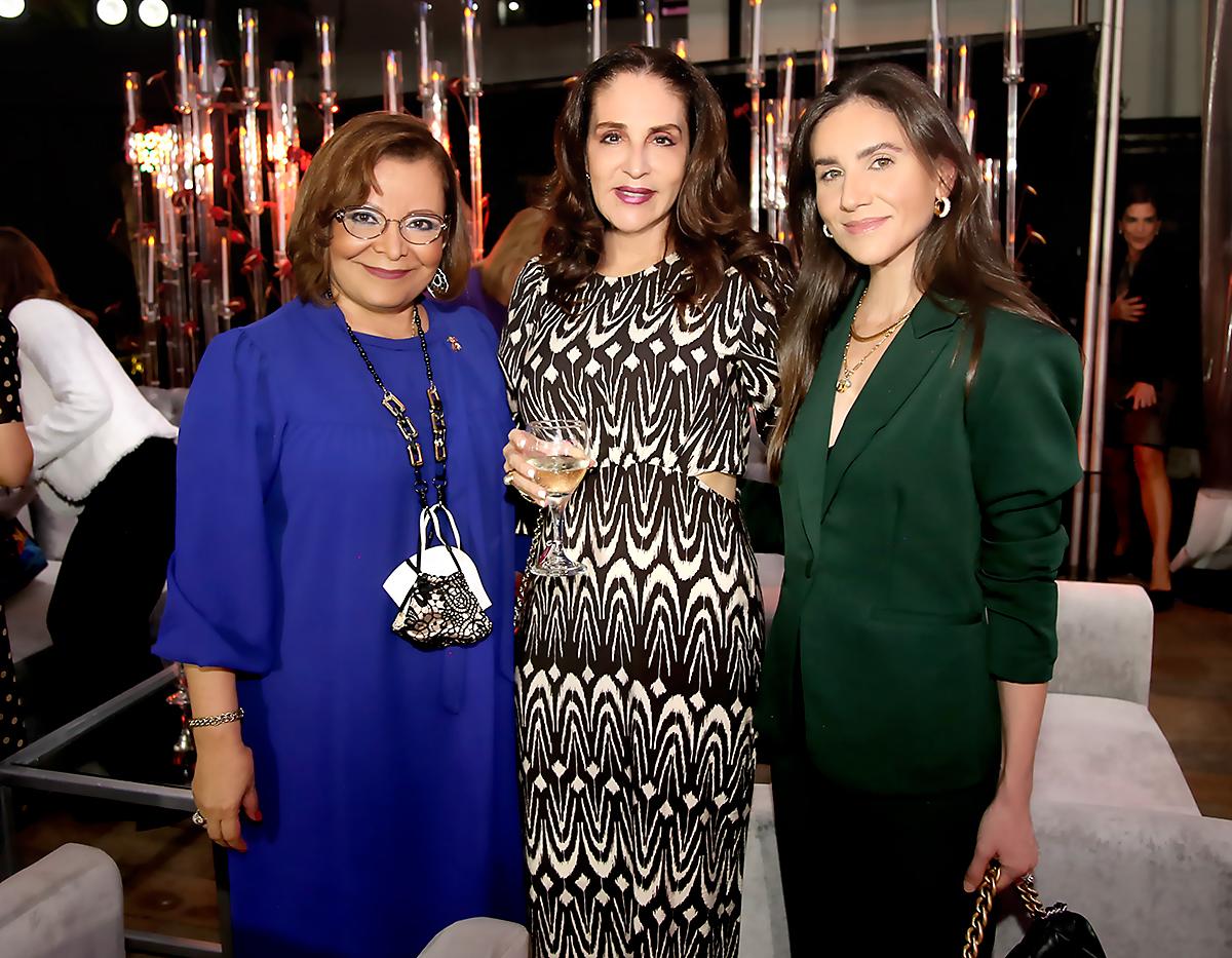 María Cristina Handal, Marcia Facussé y Ericka Facussé
