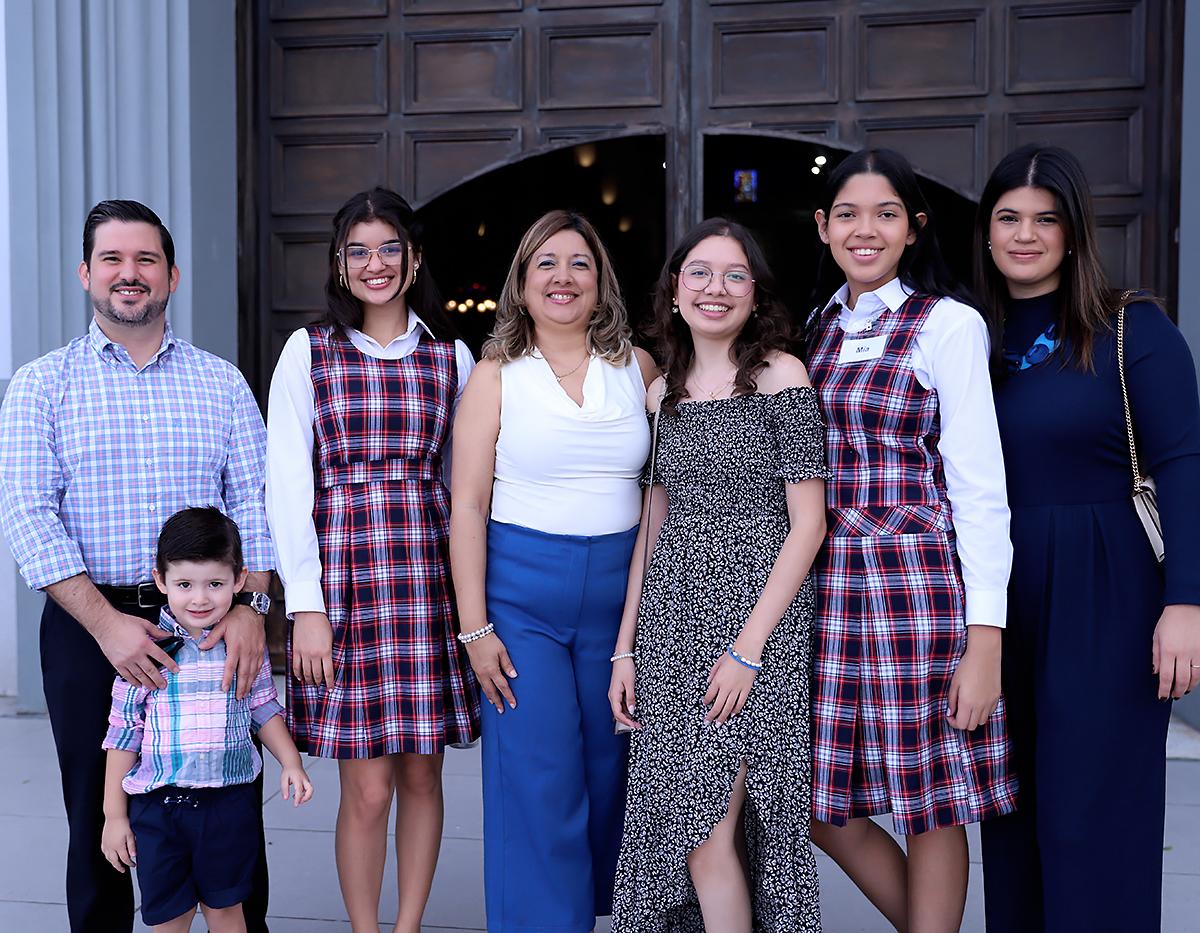 Confirmación de alumnos de Macris School Confirmación de alumnos de Macris School
