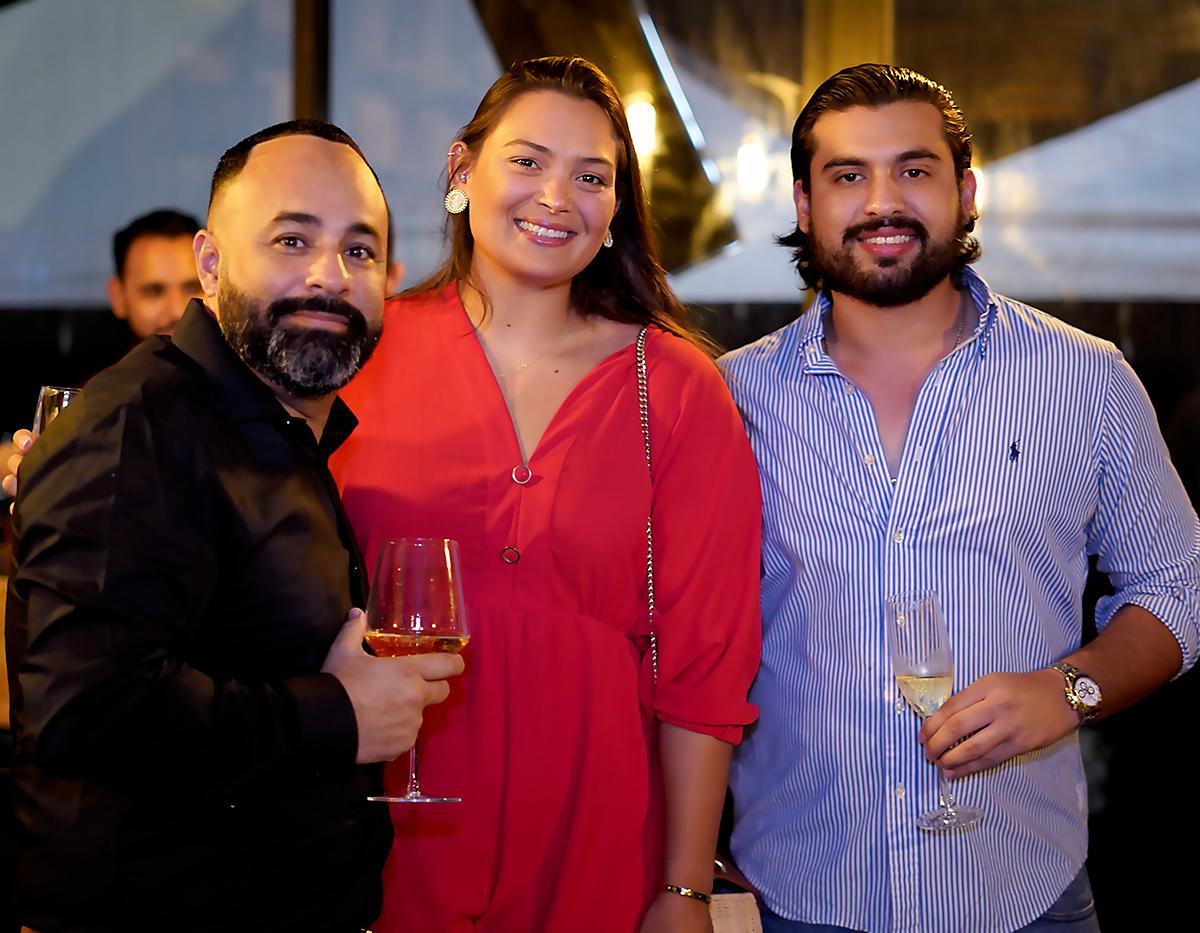 Francisco Escalón, Ingrid Larios y Juan Hasbun.