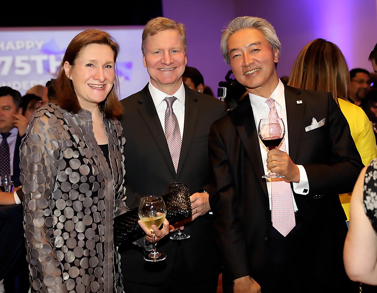 Embajador de Japón Nakahara Jun