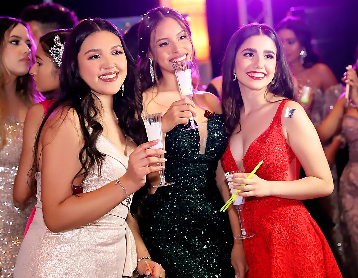 Así se vivió la prom 2022 de la Mayan School