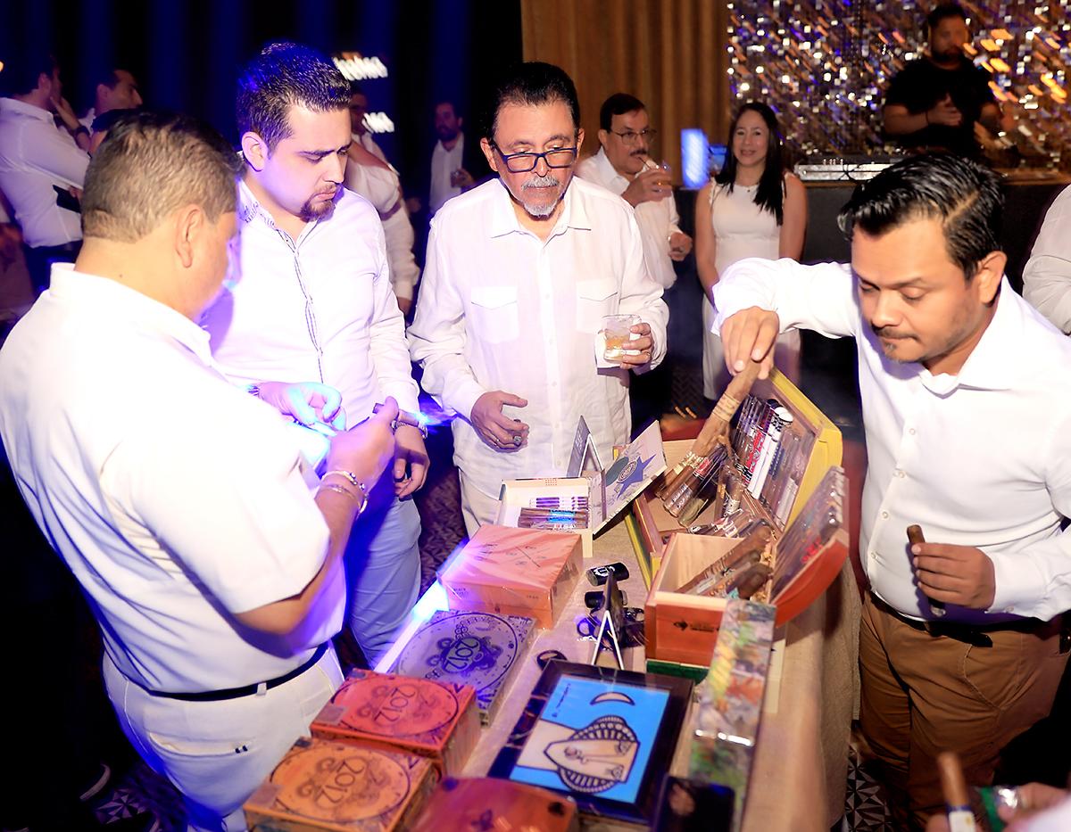 White Party Cigar Night: La exclusiva fiesta de Banco Ficohsa en Tegucigalpa
