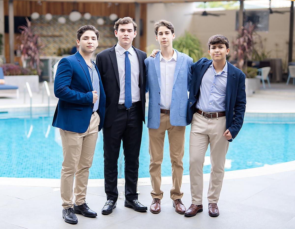 Gerardo Leiva, Justin García, Saeed Rivera y Diego Smith.