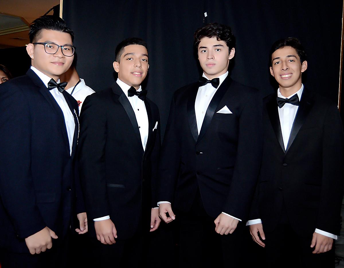 Fiesta de la prom 2024 de la International School of Tegucigalpa