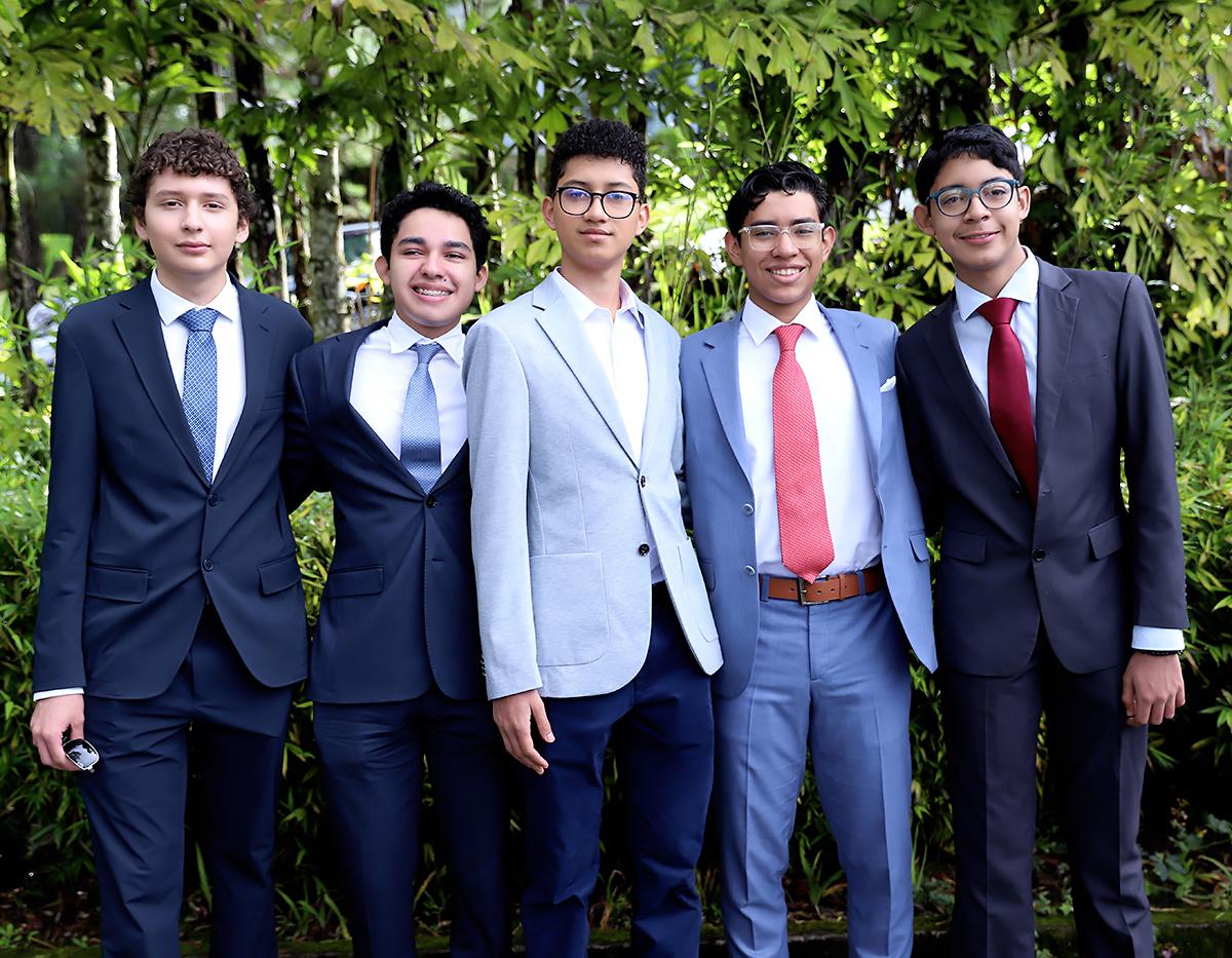José Eguigurems, Martín Rovelo, Daniel Rodríguez, Javier Fuentes y Josué Barahona. José Eguigurems, Martín Rovelo, Daniel Rodríguez, Javier Fuentes y Josué Barahona.