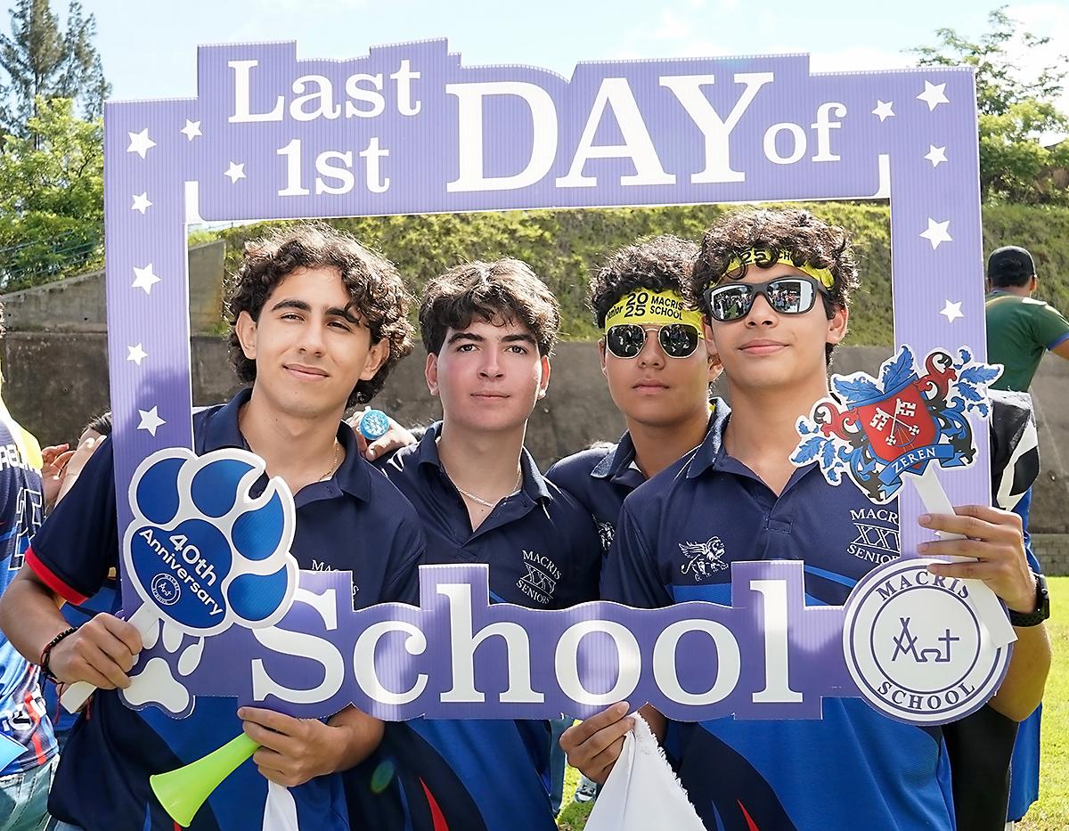Senior Entrance 2025 de Macris School