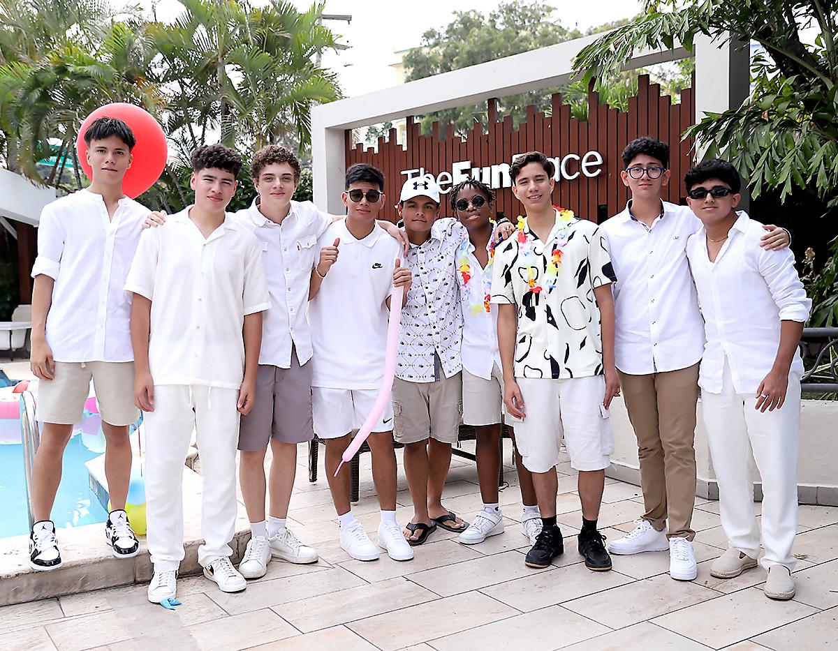 Despedida para los seniors 2024 de Mayan School