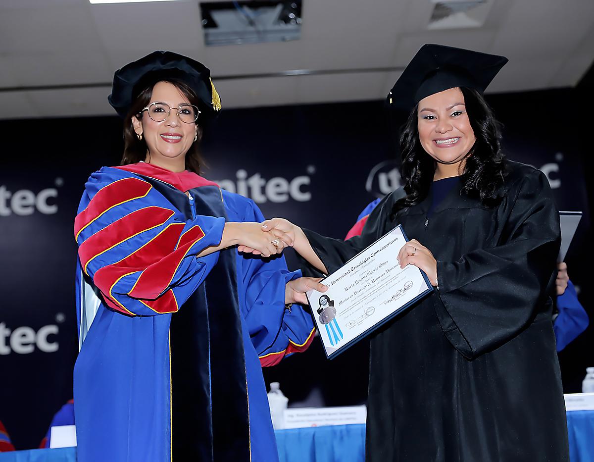 Graduaciones de postgrado UNITEC 2023