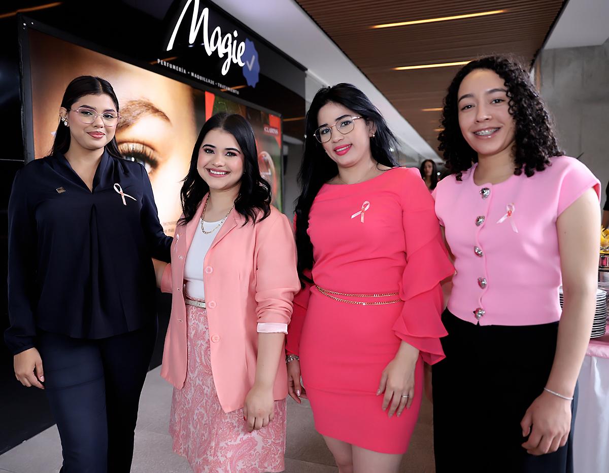 Perfumería Magie junto a Estée Lauder inauguran el mes rosa