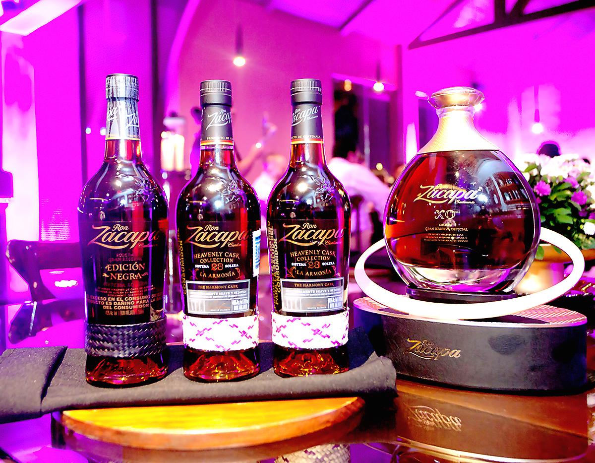 Diferentes presentaciones de Ron Zacapa que se cataron esa noche.