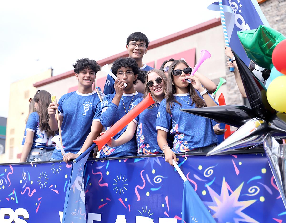 Senior Entrance 2026 de DelCampo School