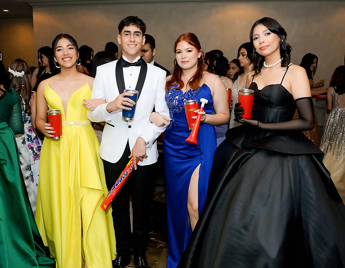 Luisa Madrid, Leonardo Houghton, Camila Rodríguez y Francisca Posas
