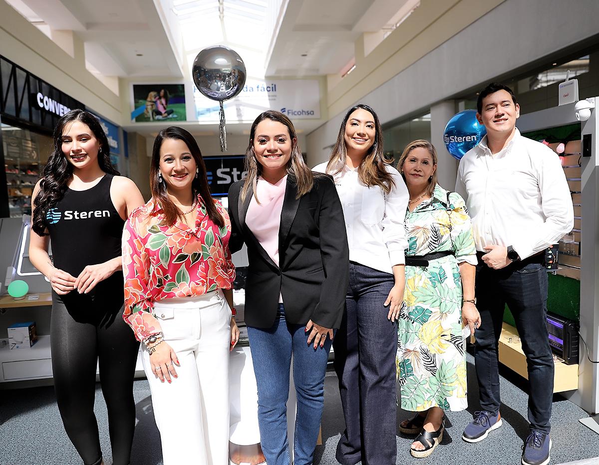 Primer Kiosco Interactivo de Steren en Multiplaza