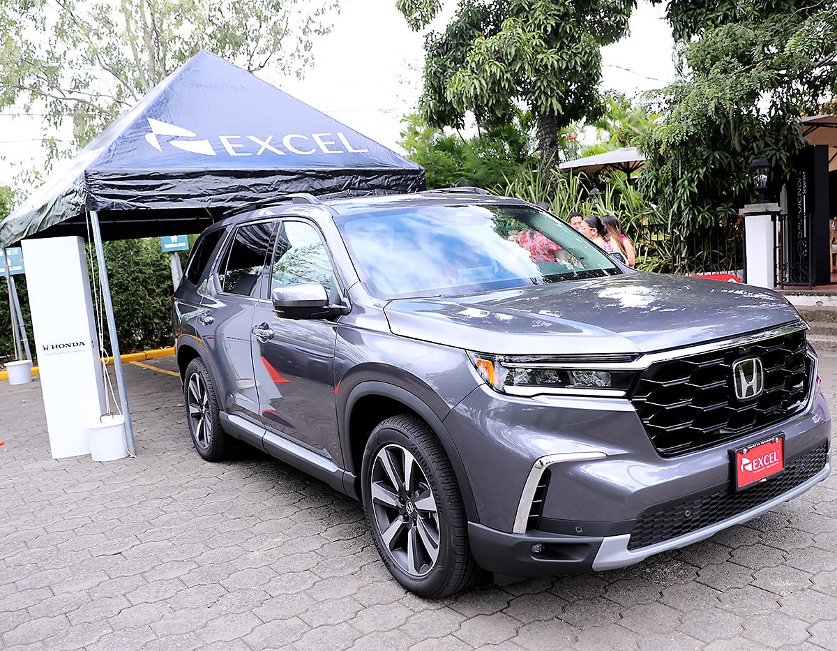 Honda Pilot.