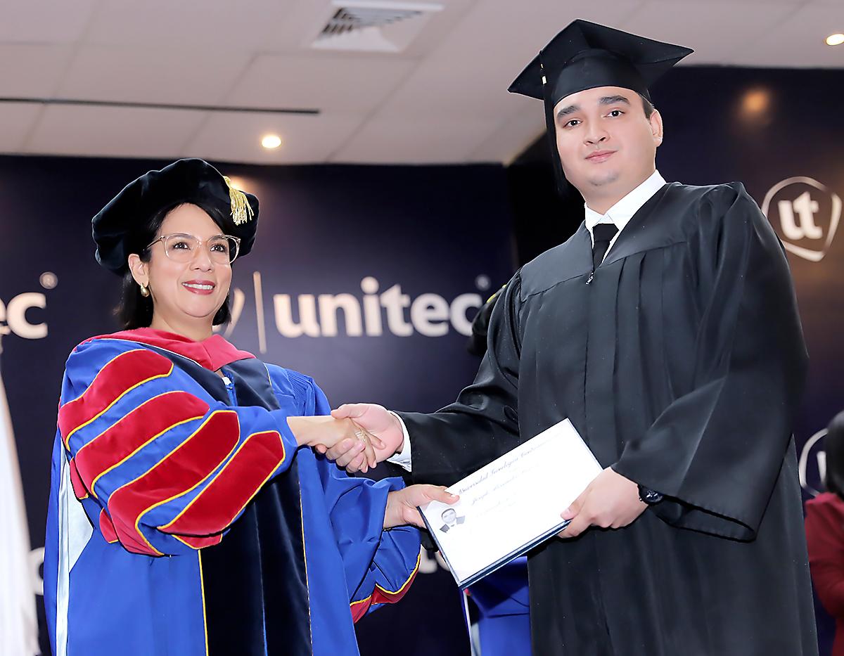 Graduaciones de Pregrado UNITEC TGU 2024