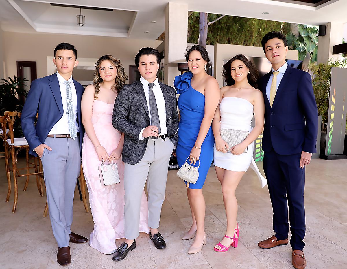 Mario Mejía, Fernanda Urrutia, Marcello Fiallos, Natalia Fúnez, Nicole Girbal y Gustavo Álvarez.