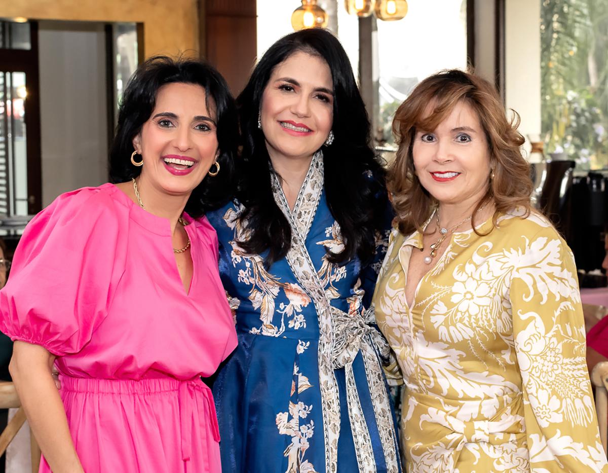 Johana Jaar de Faraj, Claudia Kattán y Elena Faraj.