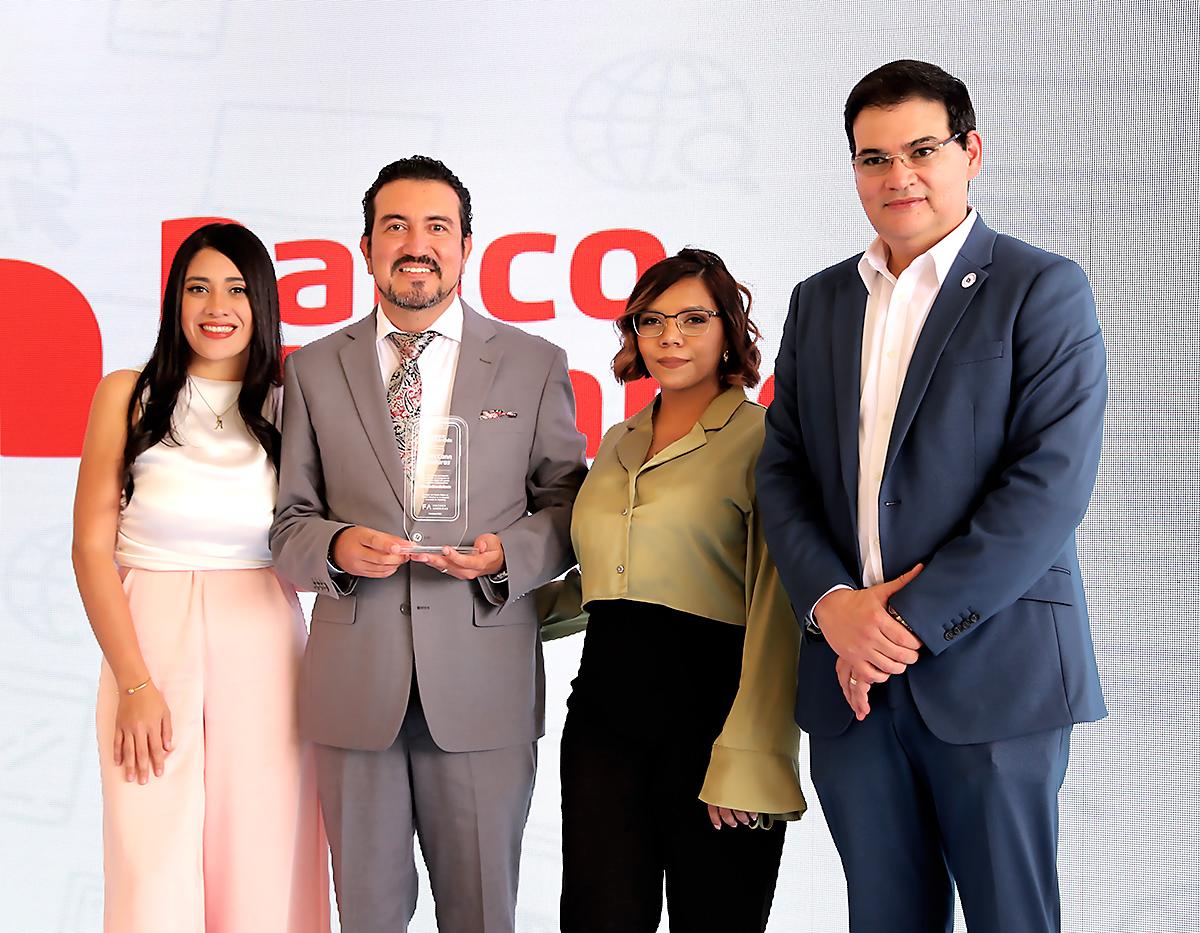 Asly Rivera, Marvin Durón, Keyla Morales y Carlos Girón