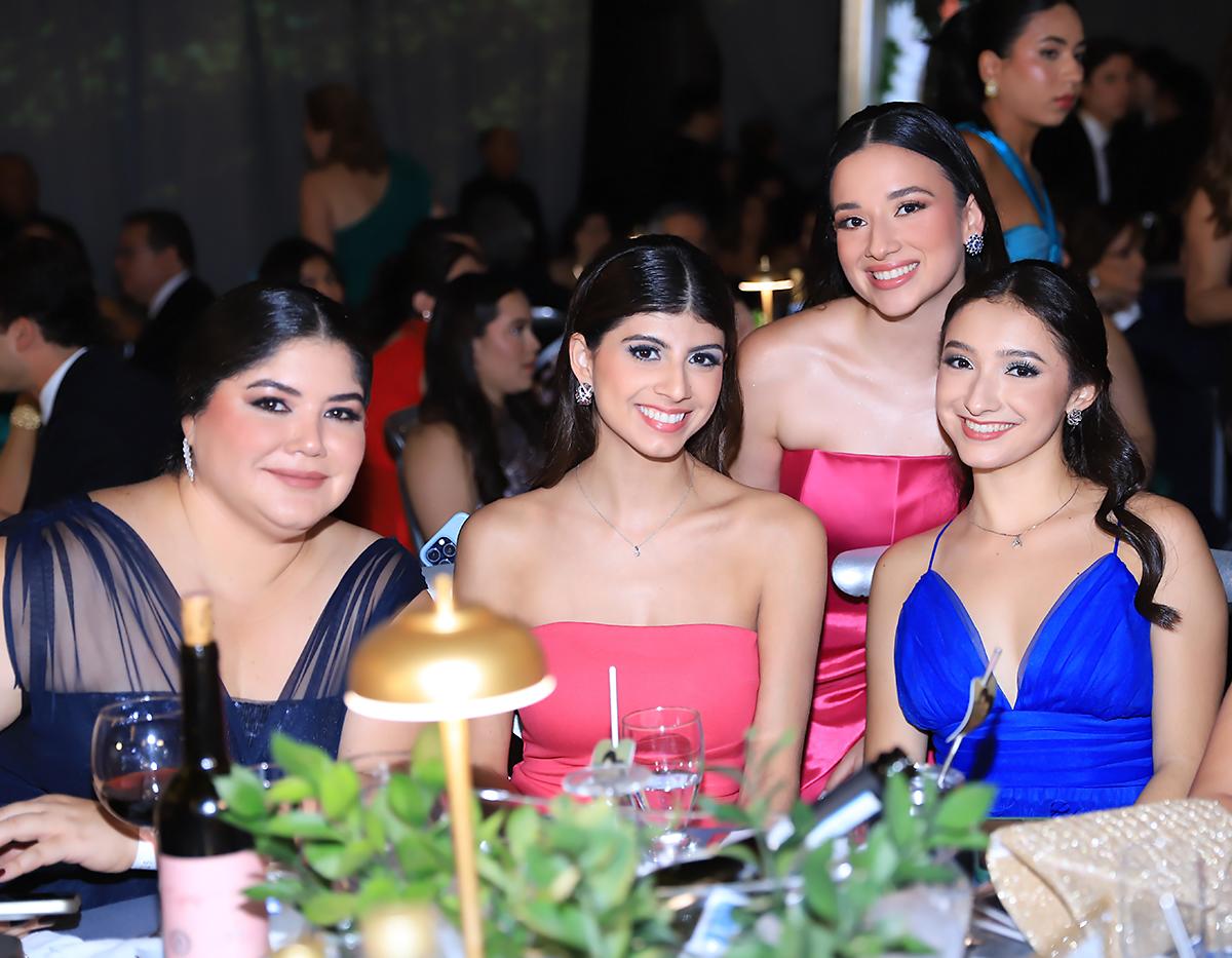 Invitados a la prom 2025 de la Escuela Americana de Tegucigalpa