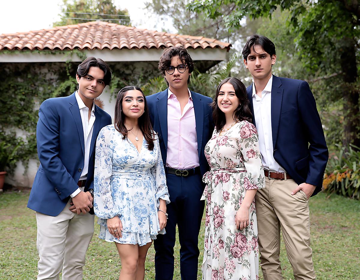 Daniel Cáceres, Valeria Carrasco, Sergio Bueso, Melissa Ligero y Alejandro Teruel. 