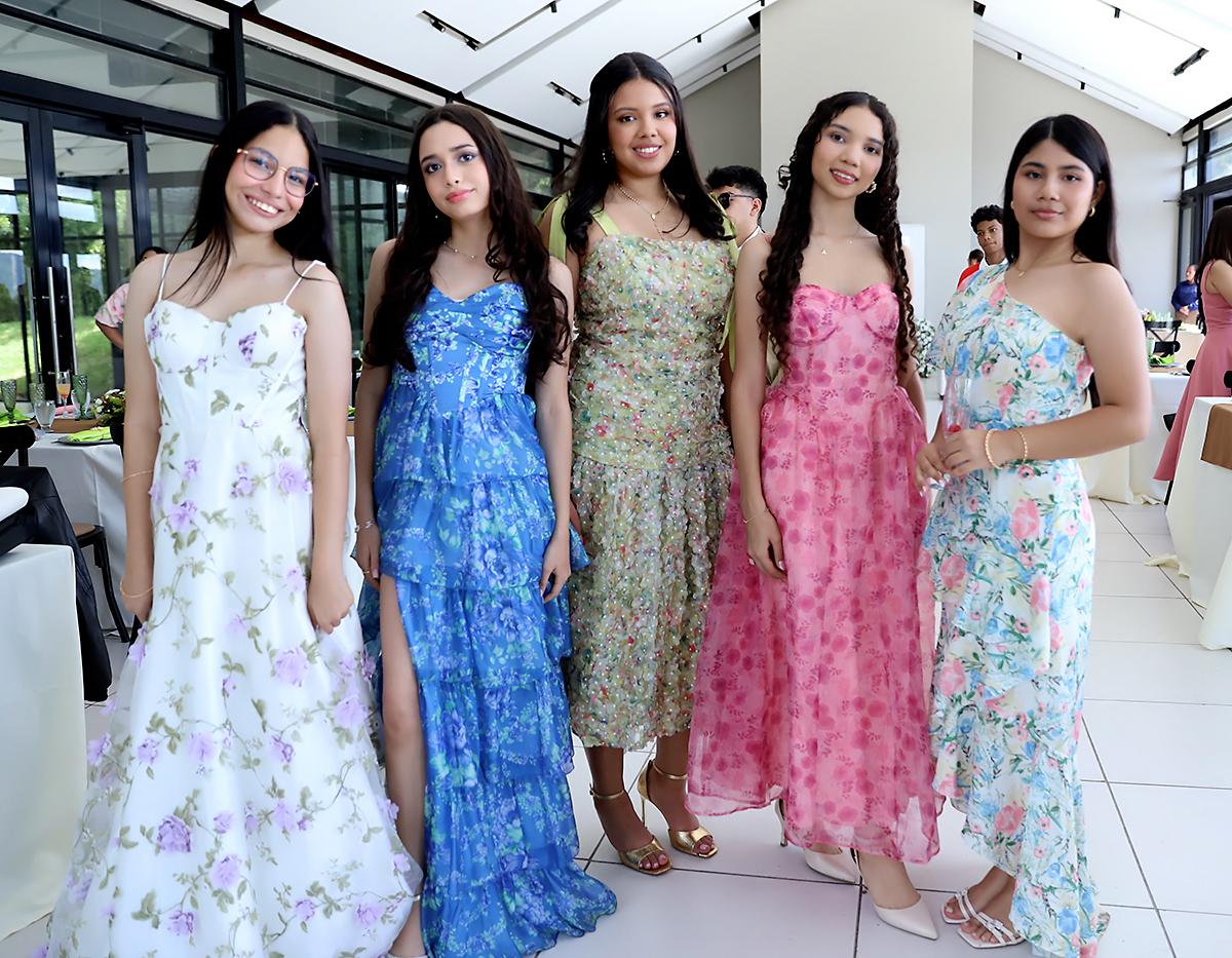 Senior Brunch 2026 de Mayan School Senior Brunch 2026 de Mayan School