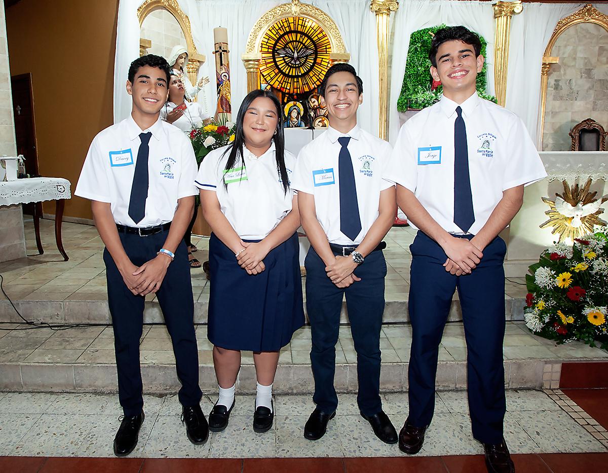 Dewey Aparicio, Ana Lucia Castro, Marcos Alfaro y Jorge Arguello.