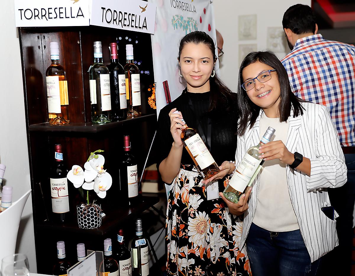 Fotogalería: Rojo, verde y ajo lanza The Wine Club