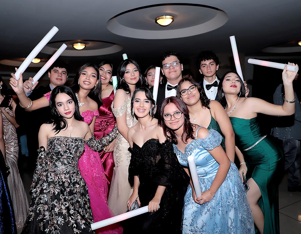 Fiesta de la prom 2024 del San José del Carmen