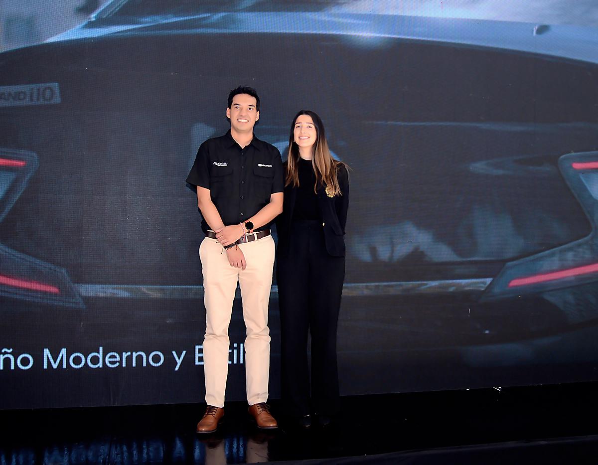 Hugo Flores y Francesca García