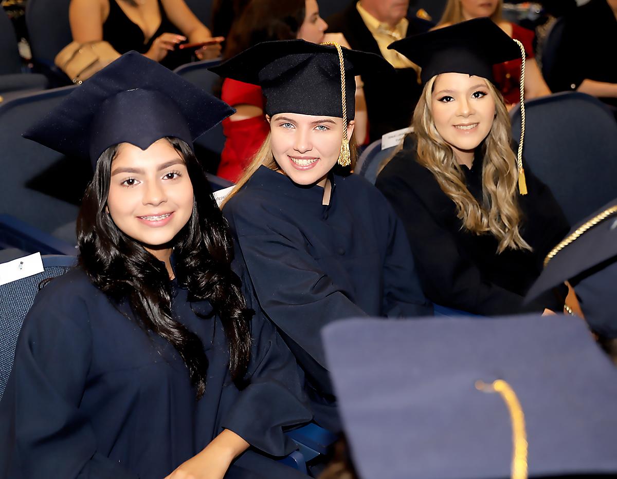 Sofía Membreño, Valeria Fedeli y Isabela Avilez