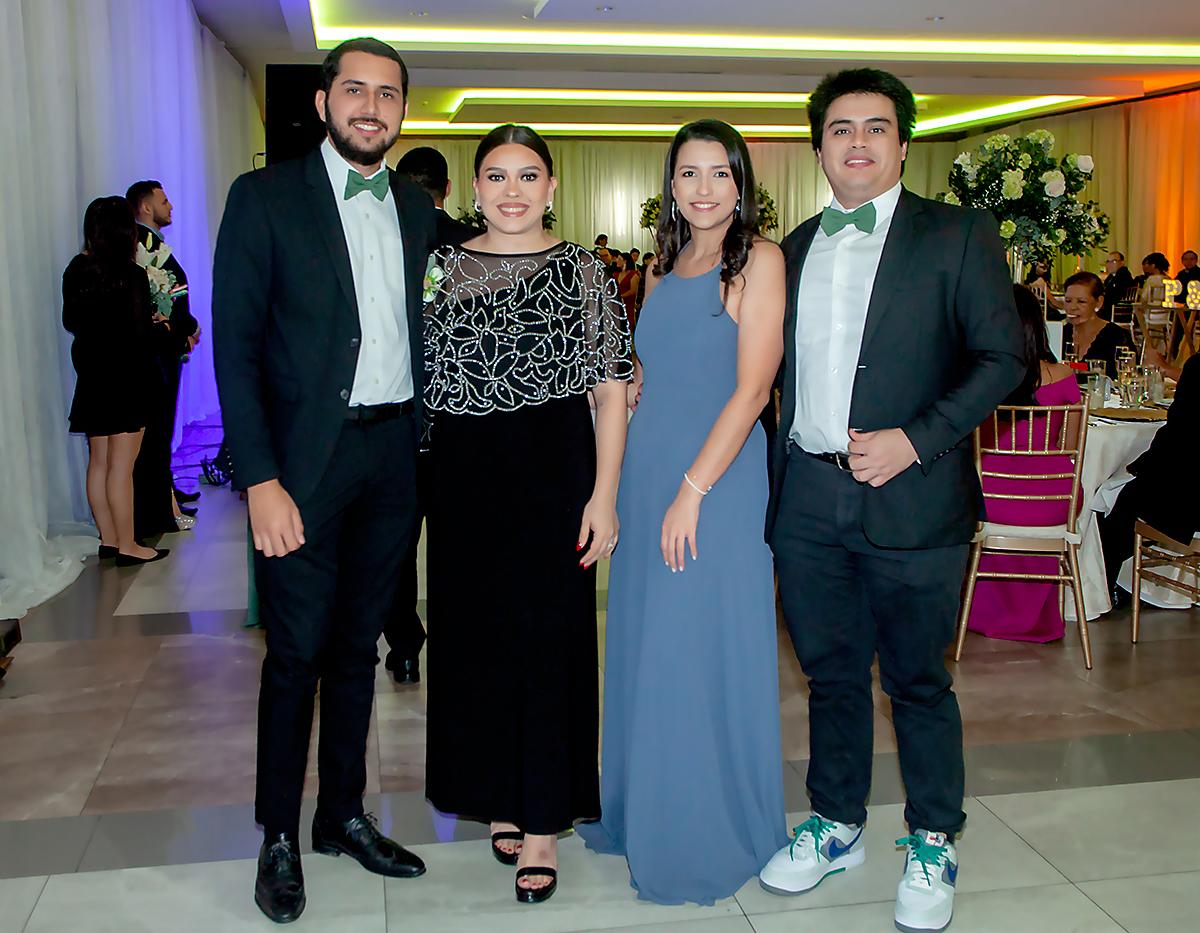 Carlos Trochez, Estela Paz, Tatiana Mestayer y Selvin Cantillano.