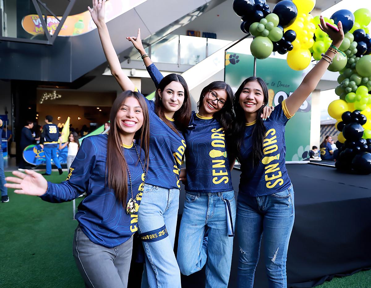 Senior Entrance 2025 de la International School of Tegucigalpa