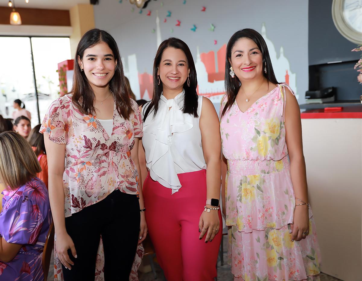 Lanzamiento de La Vie Est Belle Iris Absolu