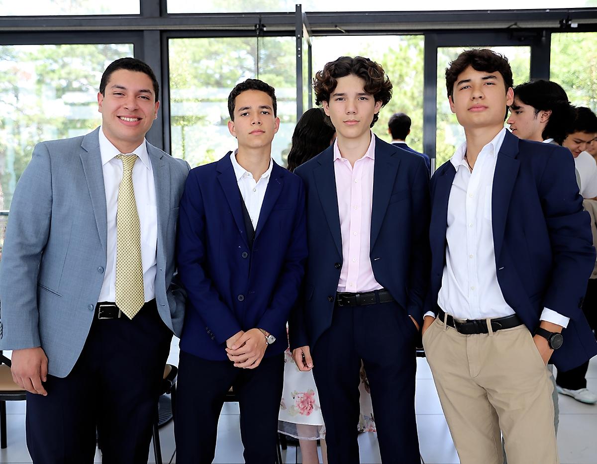 Abraham Lozano, Leonardo Martínez, Daniel Rivera y Pablo Hughes