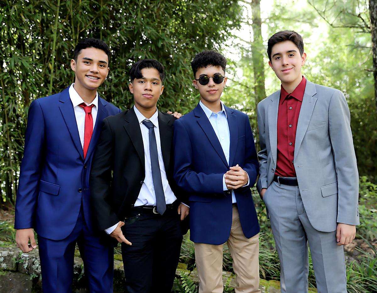 Diego Santos, Jeremyt Osorto, Mario Figueroa, y Marco Molina