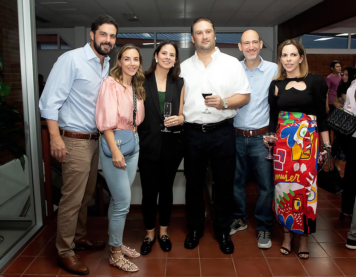 Eugenio Canahuati, Kathia Yacaman, Heidy Siwady,Rommel Fuschich, Elías Kamar y Cristiane Lacayo