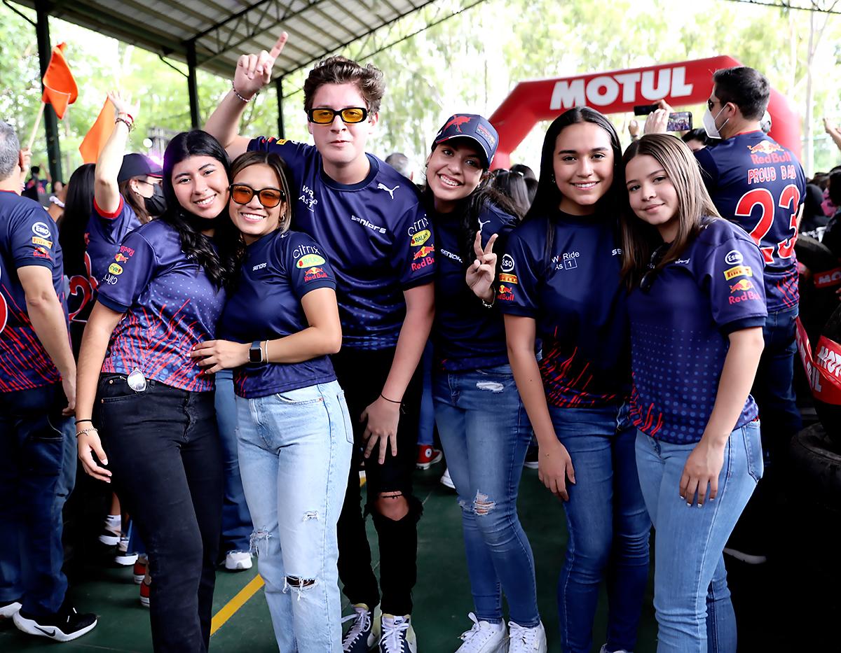 Senior Entrance de DelCampo School 2023