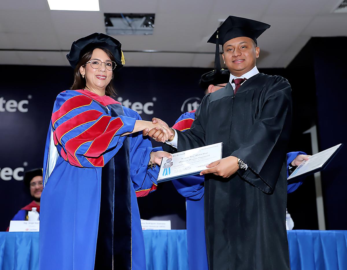 Graduaciones de postgrado UNITEC 2023