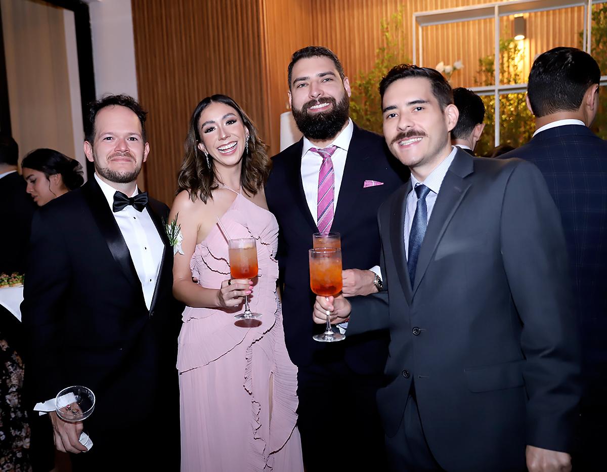 La boda de Iván Wolozny y Jacqueline Bográn