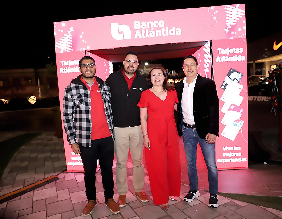 Encendida del Árbol de Navidad de Banco Atlántida en La Galería