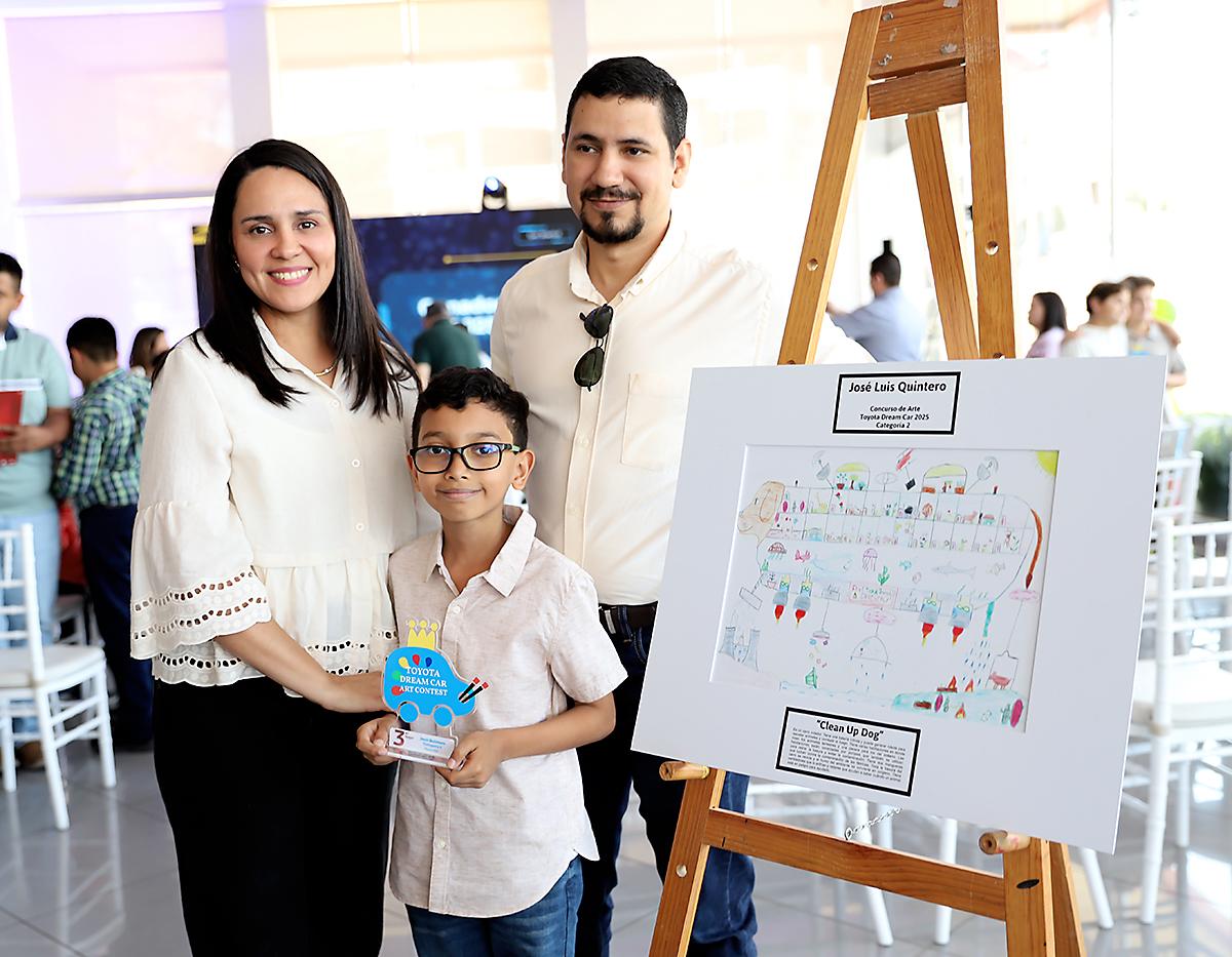 El concurso de arte “Toyota Dream Car” premia la imaginación futurista y el talento de la niñez hondureña