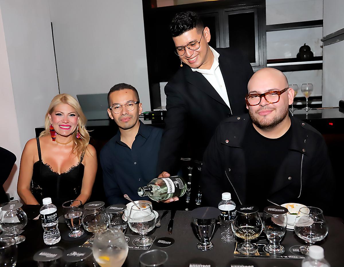 Karen Rubio, Tirso Rubio, Dymitri Pavón y Lawin Paz