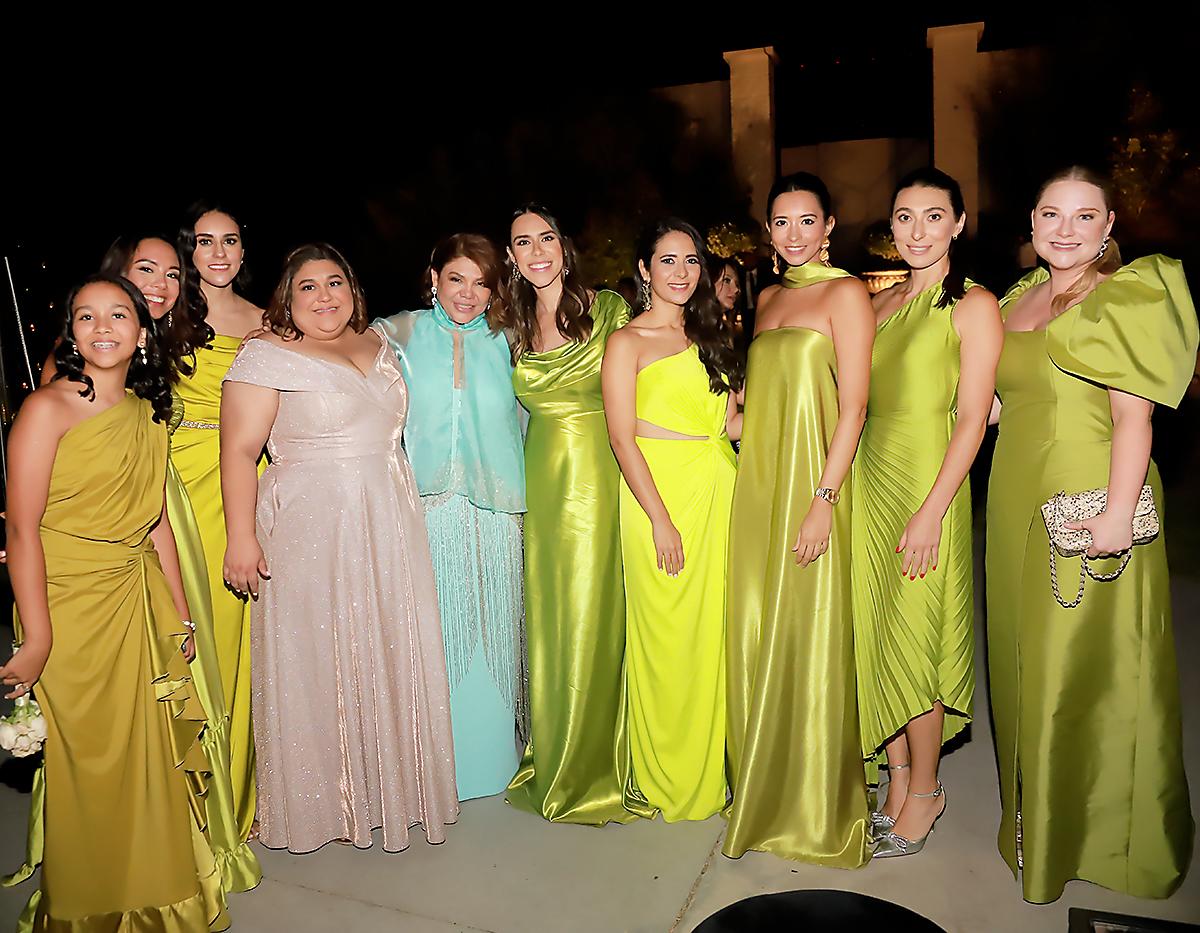 Laura Isabel Simon, Any Barahona, Alejandra Rivera, Cristina Simón, Laura Simón, Zamara Zepeda, Cristina García, Pamie Marinakys, Joelle Levinas, Gabriela García