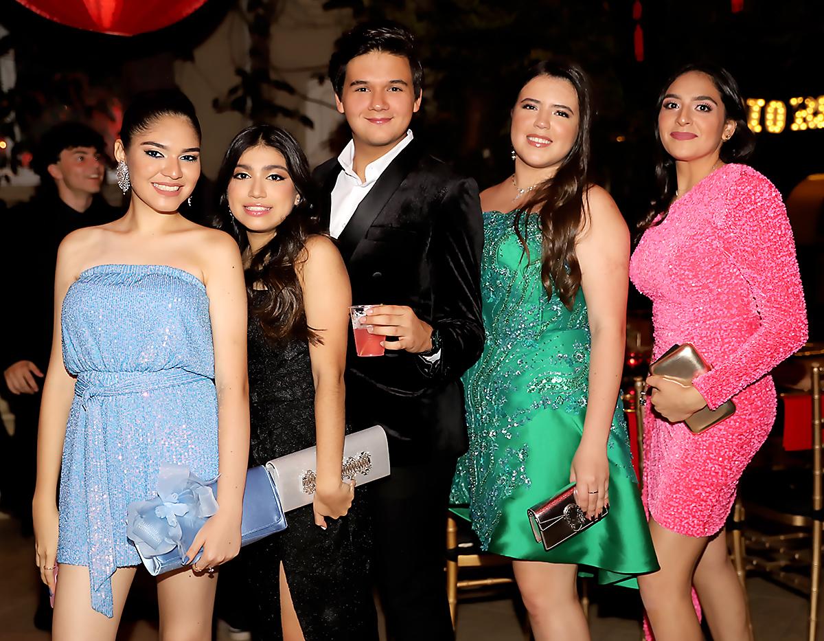 Senior Dinner 2023 de la Escuela Americana