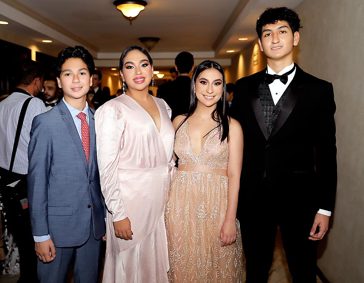 Invitados a la prom de la American School of Tegucigalpa