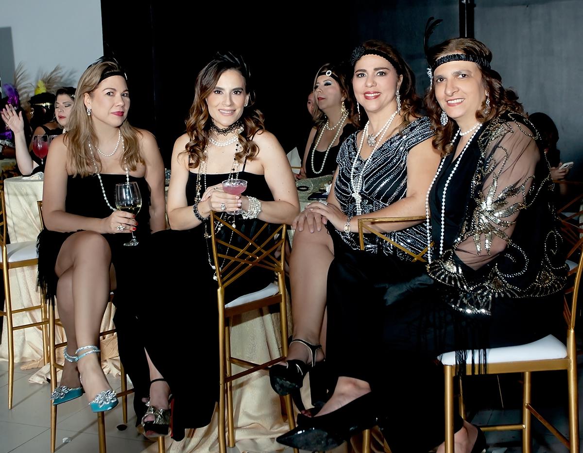 Angélica Micheletti, Blanca Hawit, Jocelyn Kattum y Siham Handal.