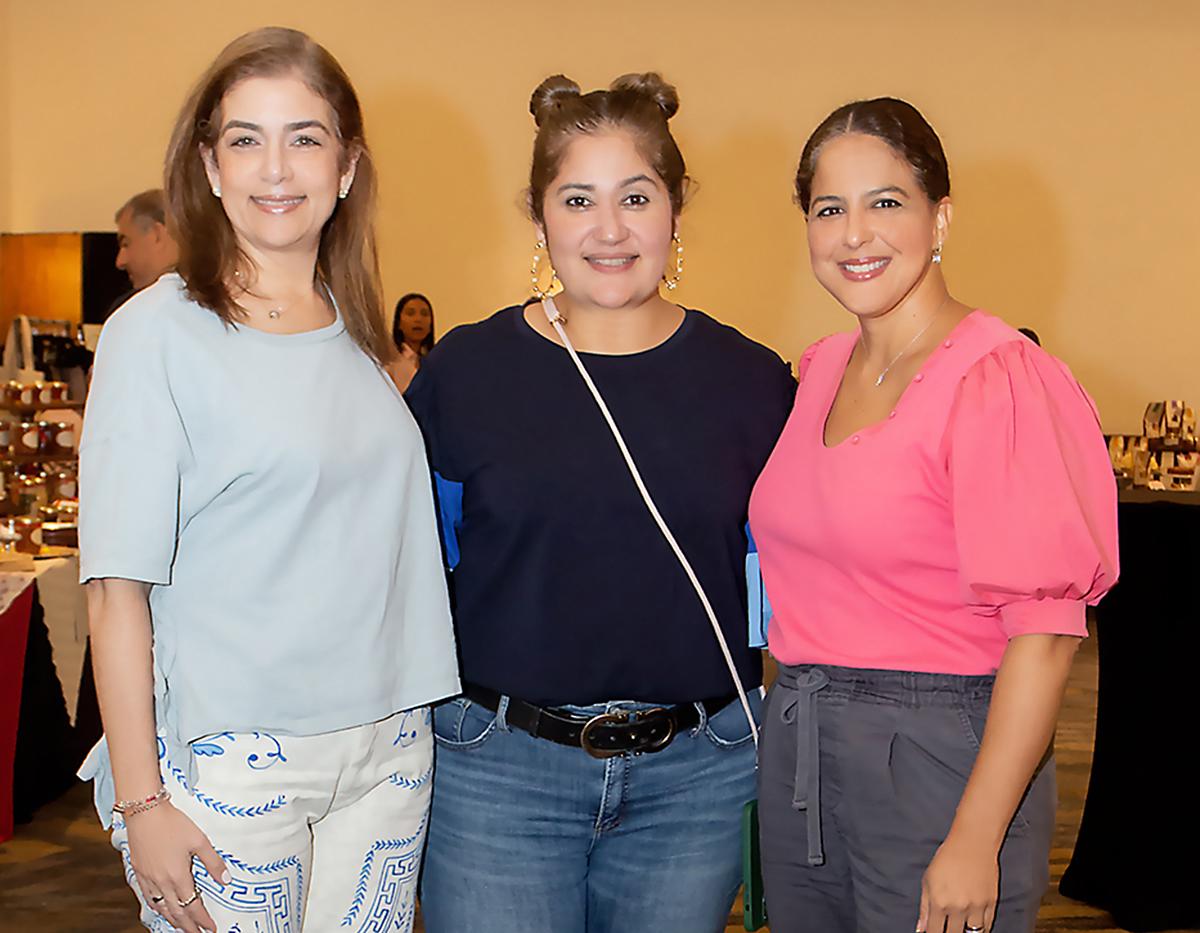 Ruth Marie Canahuati, Isabel Sabillón y Doris Peña.