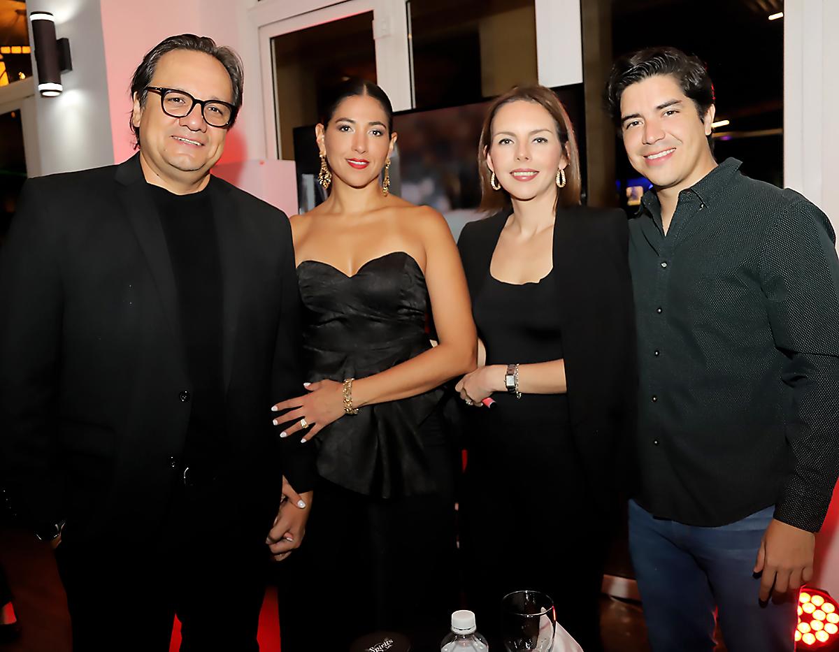 Germán Castañeda, Loana Cáceres, Kris y Daniel Galeanoo
