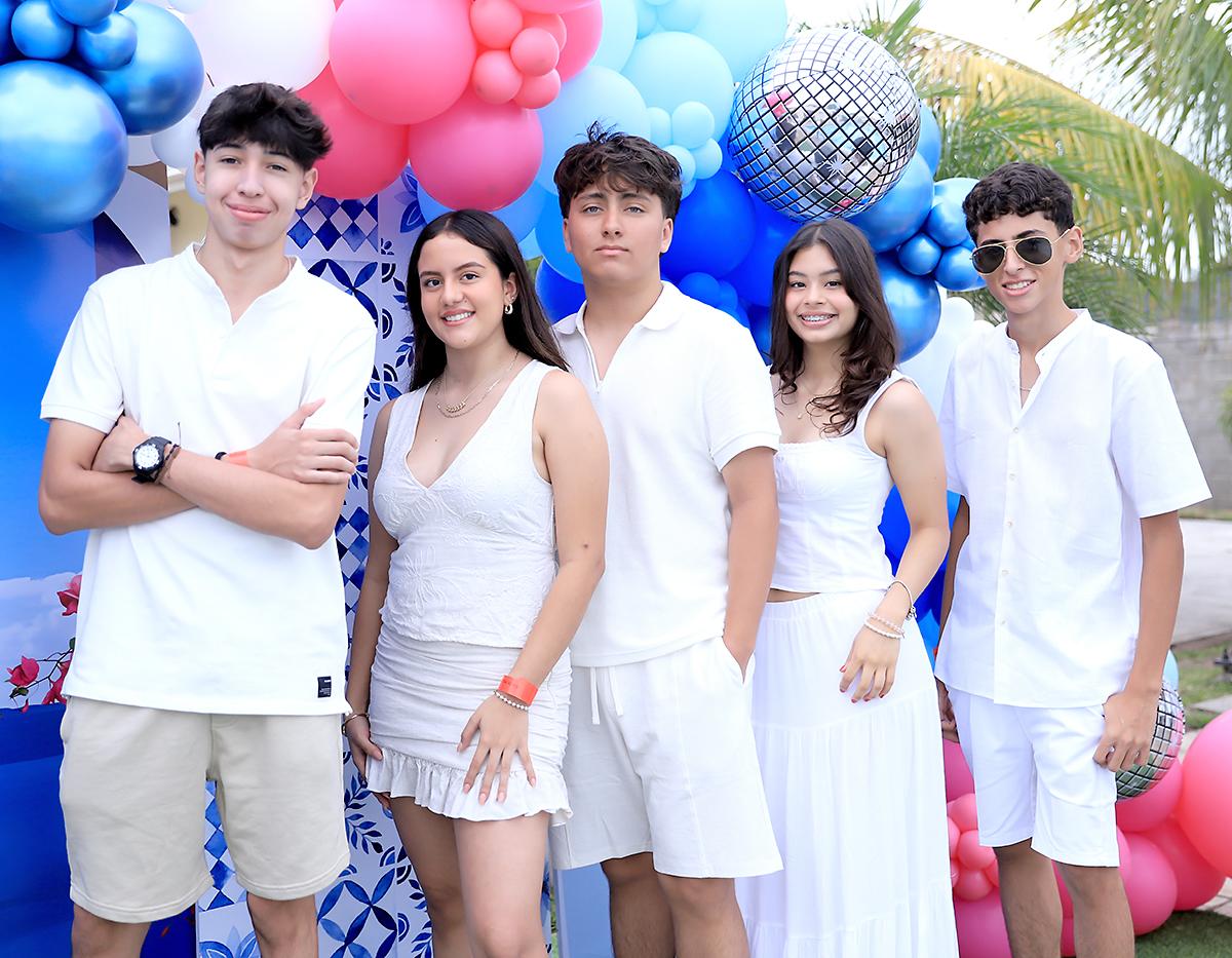 Senior Farewell 2025 de Mayan School